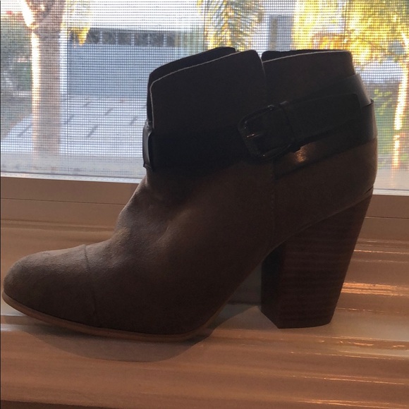 Booties - Picture 3 of 6